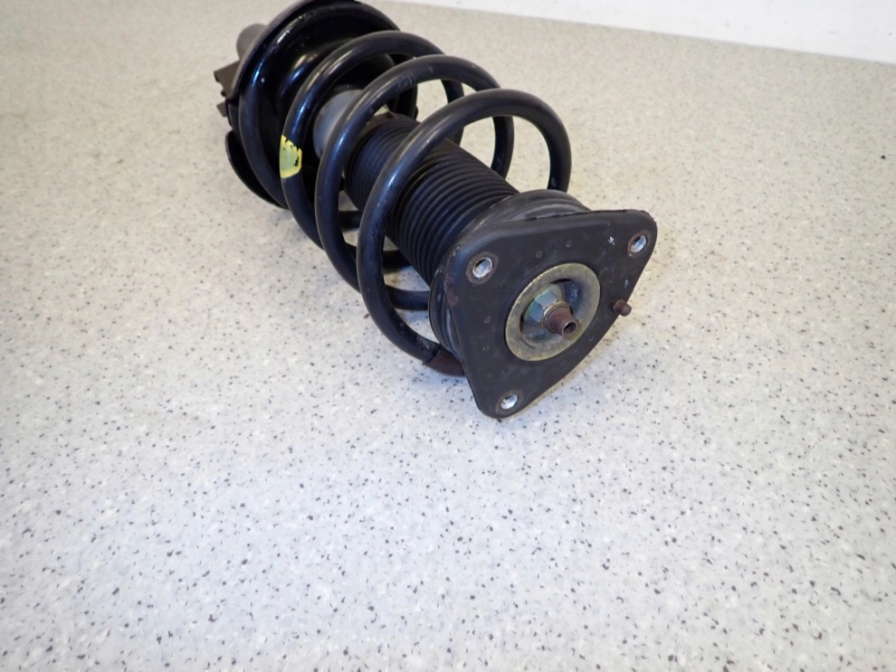 MAZDA 5 MAZDA5 CR 2.0I 05-MCPERSON AMORTYZATOR PRZÓD PRAWY 7/11