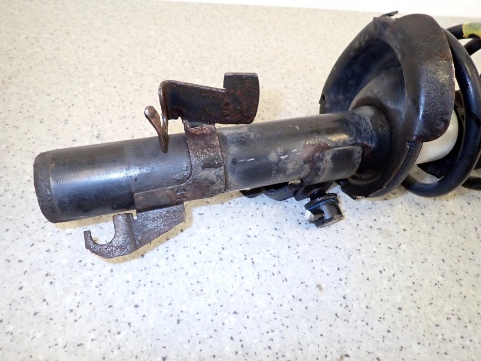 MAZDA 5 MAZDA5 CR 2.0I 05-MCPERSON AMORTYZATOR PRZÓD PRAWY 9/11