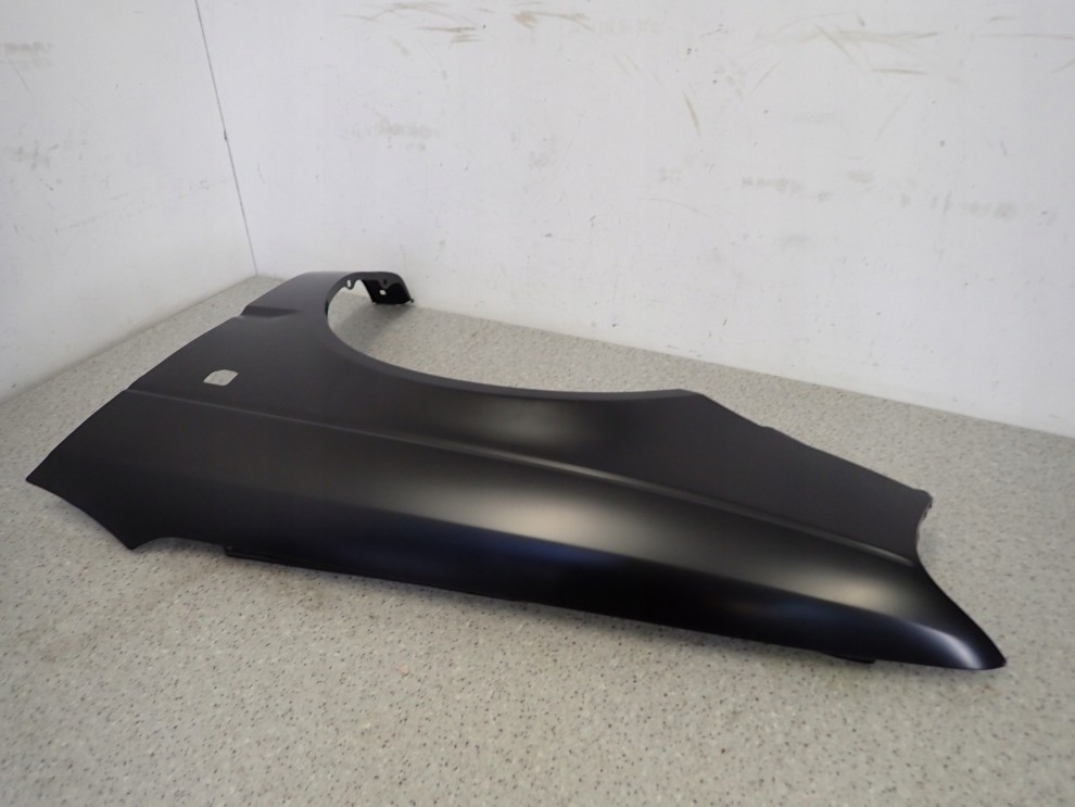 SUZUKI BALENO 95-99 BŁOTNIK PRZEDNI LEWY NOWY 6/12