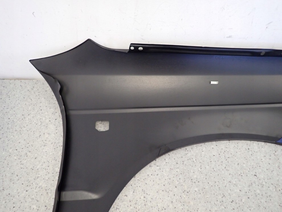 SUZUKI BALENO 95-99 BŁOTNIK PRZEDNI LEWY NOWY 11/12