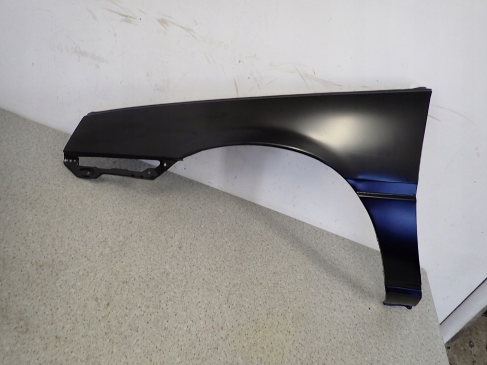 MITSUBISHI COLT LANCER 84-86 BŁOTNIK PRZEDNI LEWY 2/15