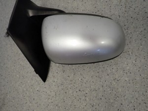 ALMERA TINO 00-06 LUSTERKO PRAWE 3 PINY KY5 6/11 MINIATURA