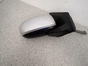 ALMERA TINO 00-06 LUSTERKO PRAWE 3 PINY KY5 11/11 MINIATURA