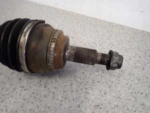 TOYOTA AVENSIS T25 2.2 D4D 03-08 PÓŁOŚ PRZEDNIA LEWA 7/7 MINIATURA