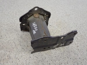 TOYOTA VERSO 09-13 WSPORNIK ZDERZAKA TYLNY PRAWY