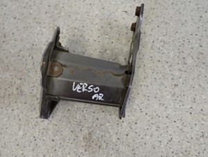 TOYOTA VERSO 09-13 WSPORNIK ZDERZAKA TYLNY PRAWY 3/7 MINIATURA