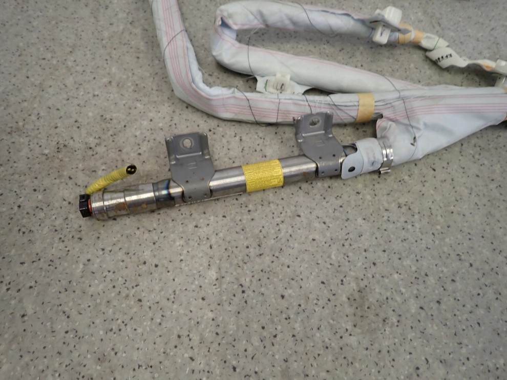 TOYOTA AURIS I 3D 07- PODUSZKI POWIETRZNE KURTYNA PRAWA 3/6