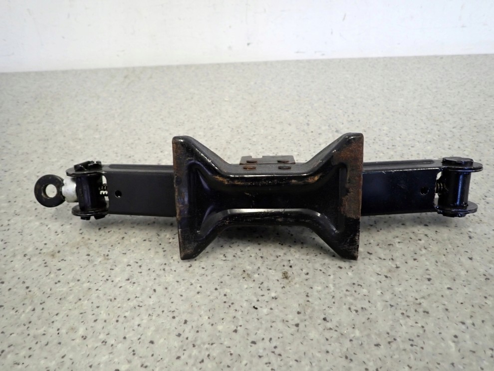 GOODMAN LEWAREK PODNOŚNIK SAMOCHODOWY 800KG 5/5