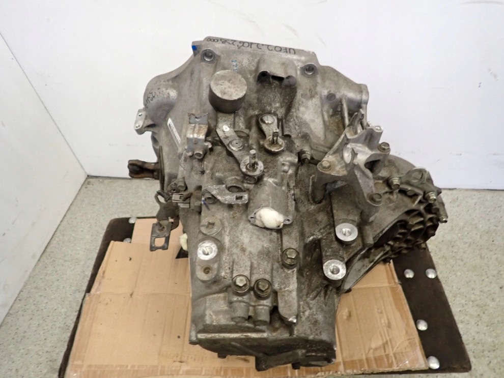 HONDA CIVIC VIII 06- UFO 2.2 CTDI SKRZYNIA BIEGÓW 7/8