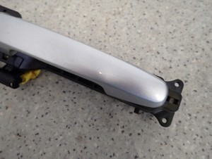 TOYOTA RAV4 RAV 4 II 00-05 KLAMKA PRZEDNIA LEWA 1D4 3/5 MINIATURA