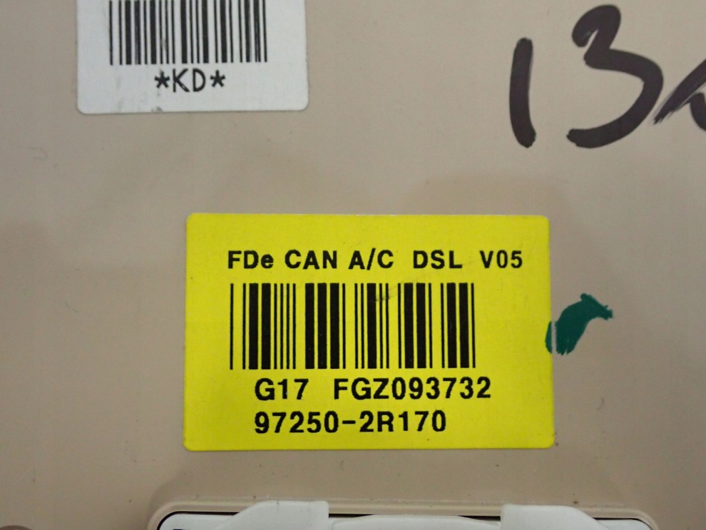 HYUNDAI i30 07-12 PANEL STEROWANIA NAWIEWU 6/7