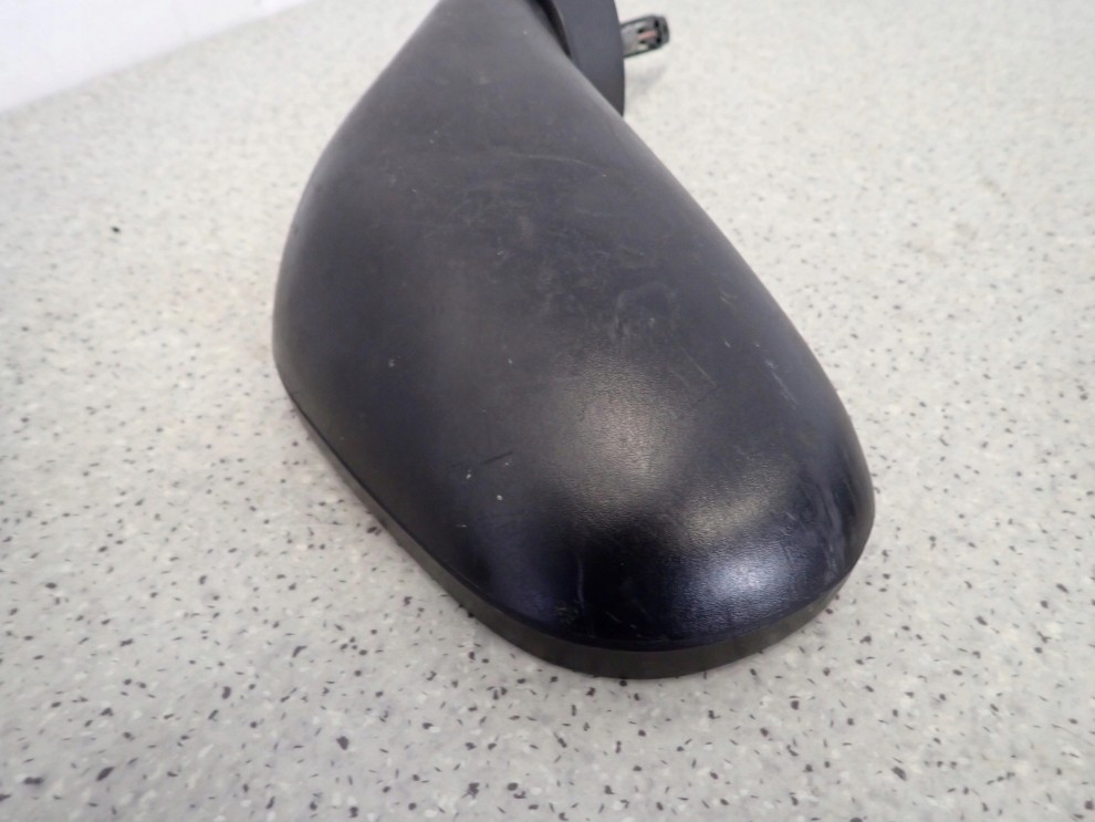 MITSUBISHI CARISMA 96-04 LUSTERKO PRAWE MANUALNE 5/6