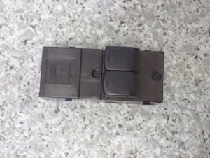 NISSAN MICRA K12 02-10 PANEL SZYB PRZEDNI LEWY 2/5 MINIATURA