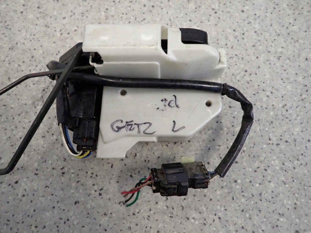 HYUNDAI GETZ 3D 02-10 ZAMEK DRZWI LEWY 4 PIN 2/6