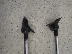 HONDA JAZZ II 02-07 SIŁOWNIKI KLAPY BAGAŻNIKA 2/4 MINIATURA