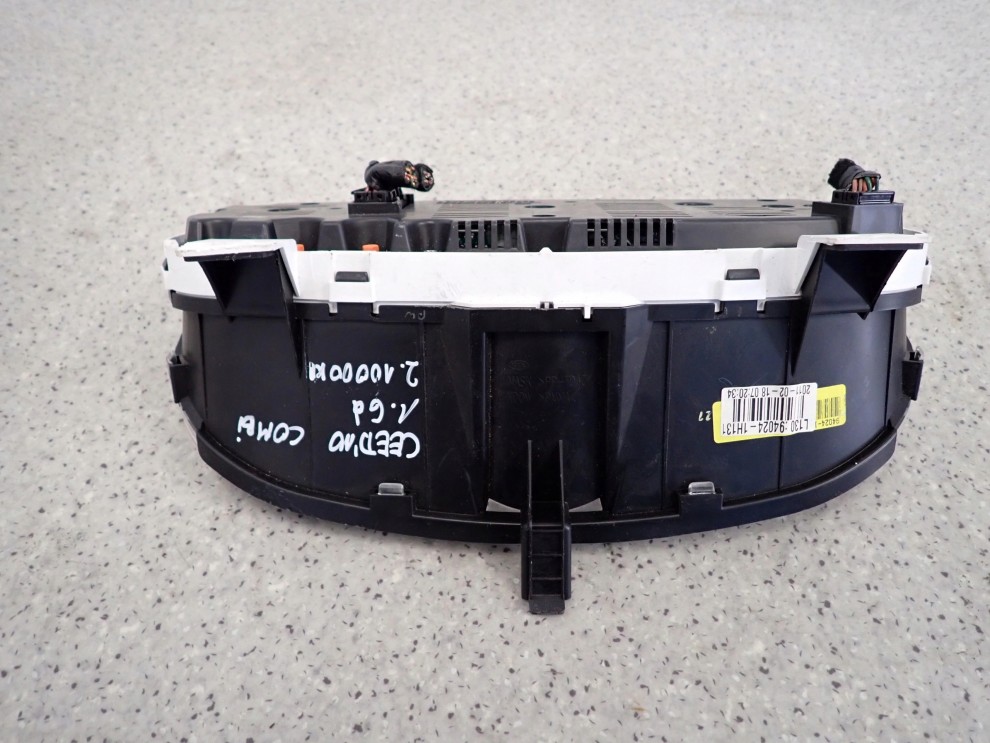 KIA CEED CRDI 09-12 ZEGARY LICZNIK LIFT 4/7