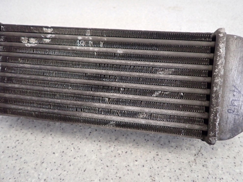 KIA VENGA 09- 1.4 CRDI INTERCOOLER CHŁODNICA POWIETRZA 7/8
