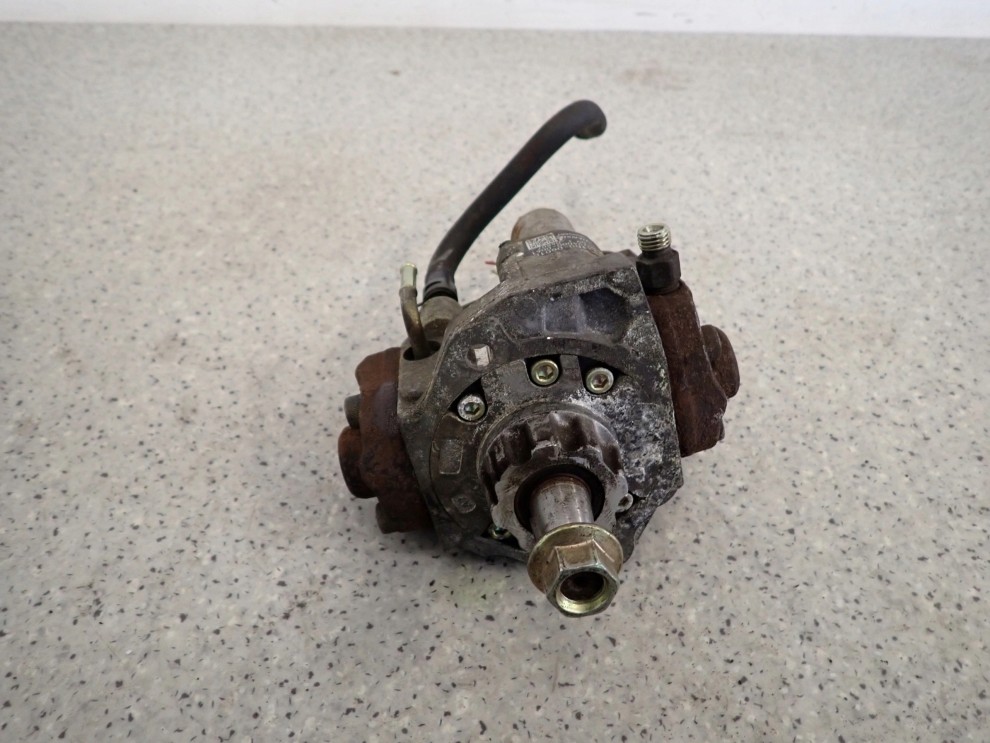 TOYOTA AVENSIS COROLLA 02-05 2.0 D 116 KM POMPA WTRYSKOWA 6/6