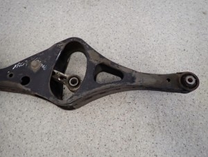 NISSAN PRIMERA P12 02-07 PANHARD TYLNEJ BELKI ZAWIESZENIA 7/7 MINIATURA