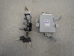 SUZUKI IGNIS 1.3i 00-03 ZESTAW STARTOWY STEROWNIK STACYJKA