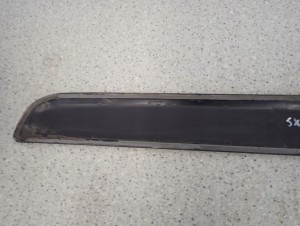 SUZUKI SX4 06-13 LISTWA DRZWI PRZEDNIA PRAWA 2/5 MINIATURA