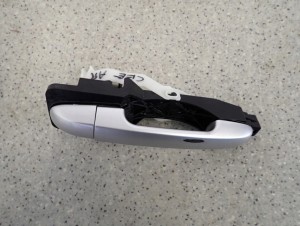 KIA CEED 06-12 KLAMKA DRZWI TYLNA PRAWA 4/6 MINIATURA