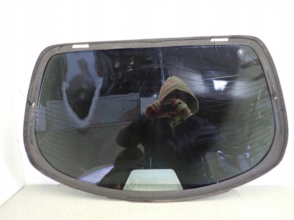 NISSAN PRIMERA P12 4D SEDAN 02-07 SZYBA TYLNA PRZYCIEMNIANA 4/6