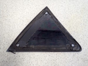 KIA CEED KOMBI 06-12 SZYBA TYLNA LEWA KAROSERYJNA 2/2 MINIATURA