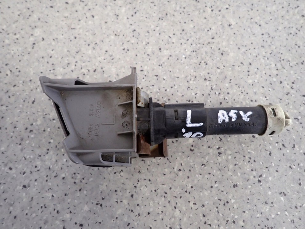 MITSUBISHI ASX 10-16 SPRYSKIWACZ REFLEKTORA PRZEDNI LEWY C06A 8/8