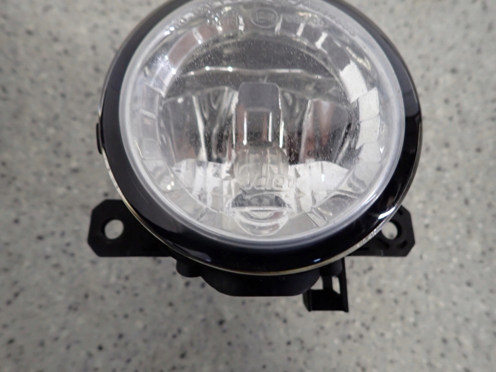 MITSUBISHI ASX 10-13 HALOGEN PRZEDNI PRAWY 2/6