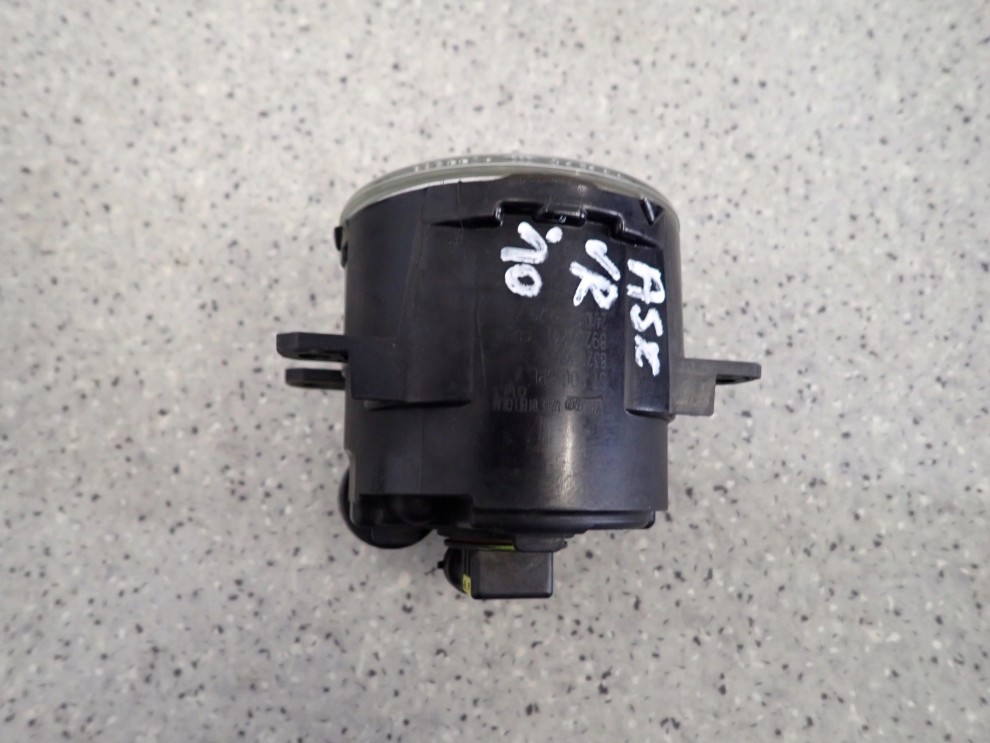 MITSUBISHI ASX 10-13 HALOGEN PRZEDNI PRAWY 6/6