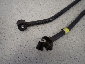 NISSAN ALMERA N16 00-06 1.5 1.8 BENZYNA DŹWIGNIA DRĄŻKI ZMIANY BIEGÓW 2/8 MINIATURA