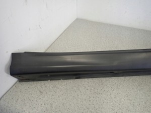 MITSUBISHI ASX 10-16 LISTWA PROGOWA PRAWA 4/18 MINIATURA