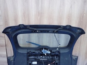 MAZDA 5 MAZDA5 05-10 KLAPA TYLNA SZYBA 28B 13/13 MINIATURA