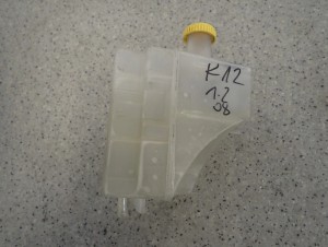 NISSAN NOTE E11 MICRA K12 1.2i 1.4i 06-12 ZBIORNICZEK WYRÓWNAWCZY