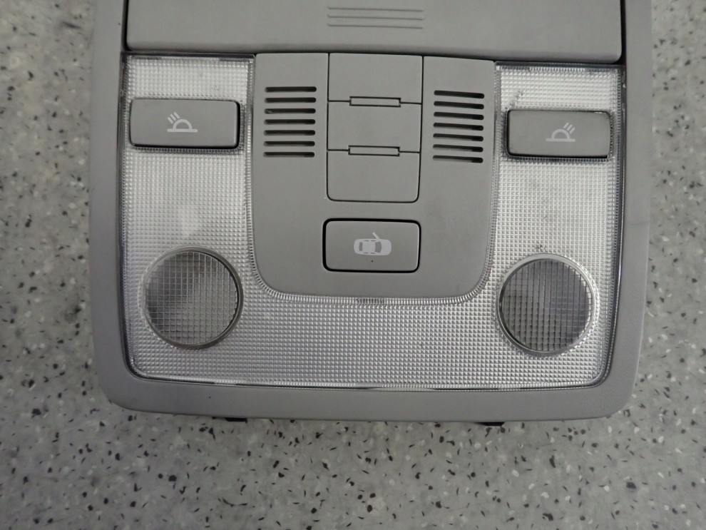 KIA CEED 06-11 SCHOWEK LAMPKA OŚWIETLENIA KABINY WNĘTRZA 2/7