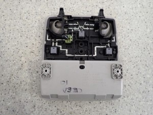KIA CEED 06-11 SCHOWEK LAMPKA OŚWIETLENIA KABINY WNĘTRZA 5/7 MINIATURA