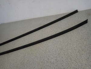 SUZUKI SX4 FIATA SEDICI 06-13 LISTWA DACHOWA LEWA PRAWA 3/5 MINIATURA