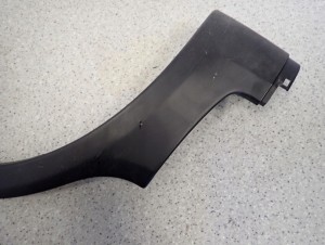 FIAT SEDICI 06- LISTWA BŁOTNIKA PRZEDNIA PRAWA 4/8 MINIATURA