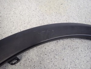 FIAT SEDICI 06- LISTWA BŁOTNIKA PRZEDNIA PRAWA 8/8 MINIATURA