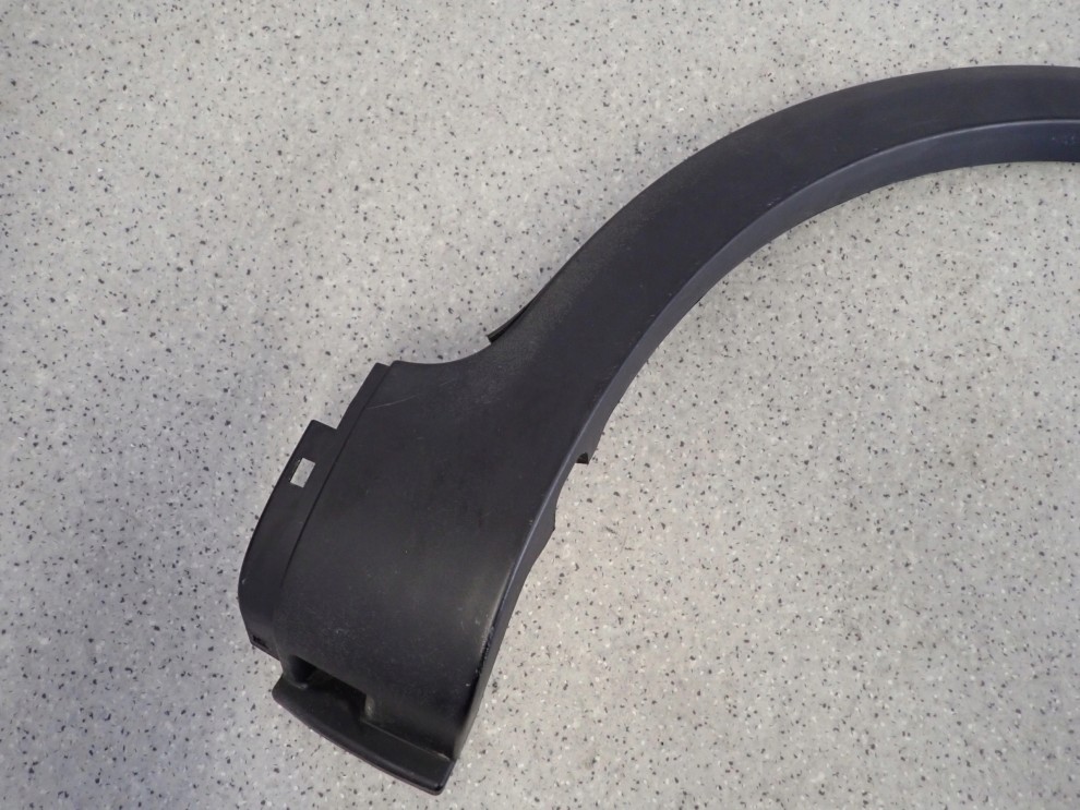 FIAT SEDICI 06- LISTWA BŁOTNIKA TYLNA LEWA 2/9