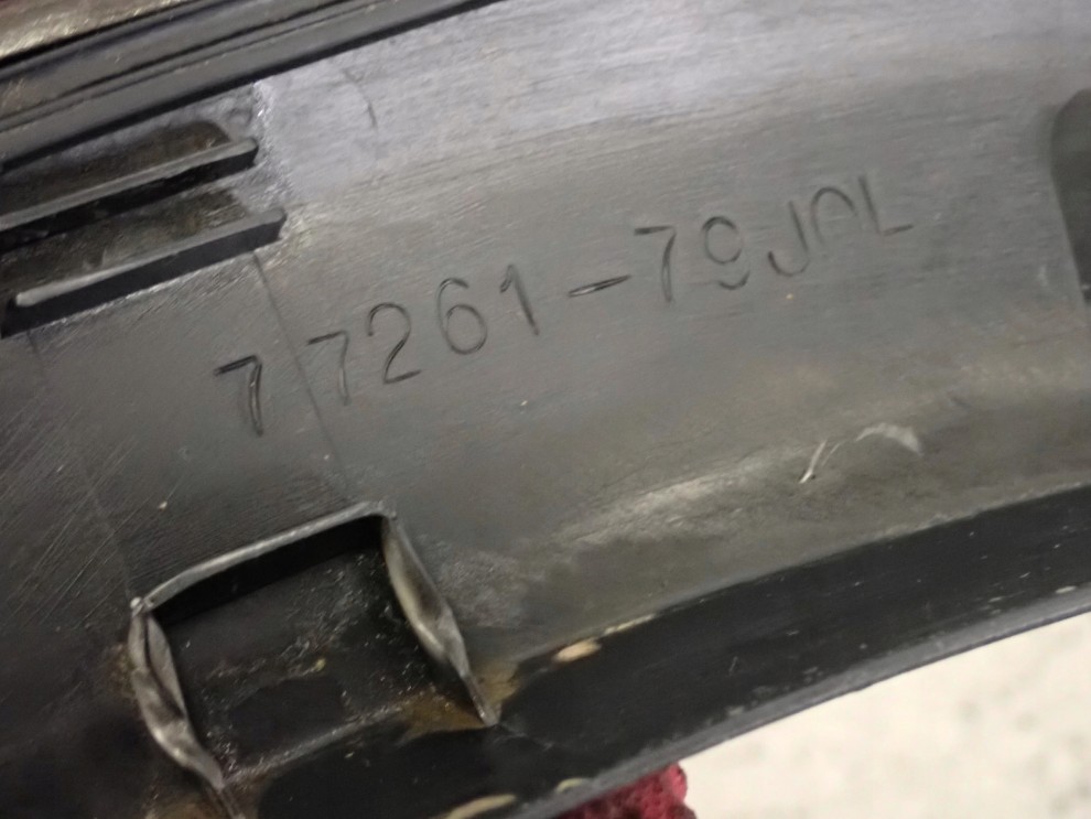 FIAT SEDICI 06- LISTWA BŁOTNIKA TYLNA LEWA 9/9