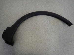 FIAT SEDICI 06- LISTWA BŁOTNIKA TYLNA LEWA