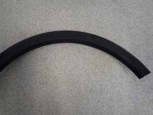 FIAT SEDICI 06- LISTWA BŁOTNIKA TYLNA LEWA 3/9 MINIATURA