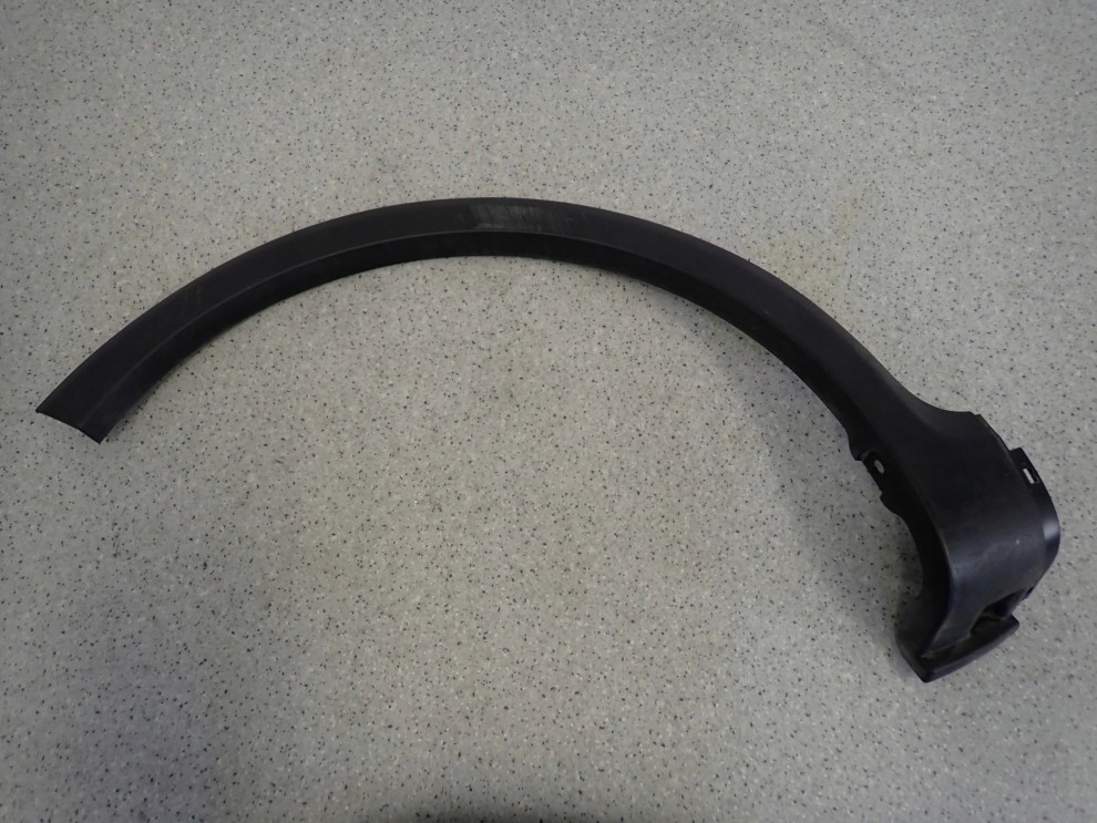 FIAT SEDICI 06- LISTWA BŁOTNIKA TYLNA PRAWA 1/11