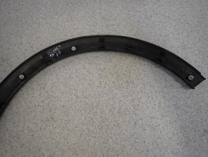 FIAT SEDICI 06- LISTWA BŁOTNIKA TYLNA PRAWA 10/11 MINIATURA