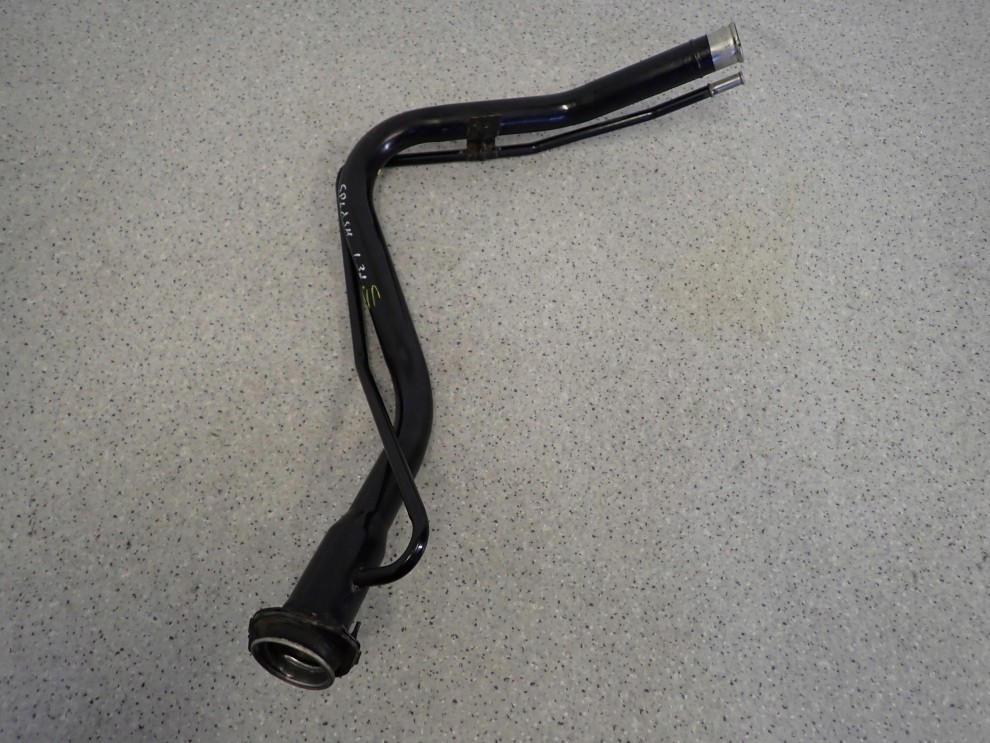 SUZUKI SPLASH 08-14 RURA WLEWU PALIWA DIESEL 1/6