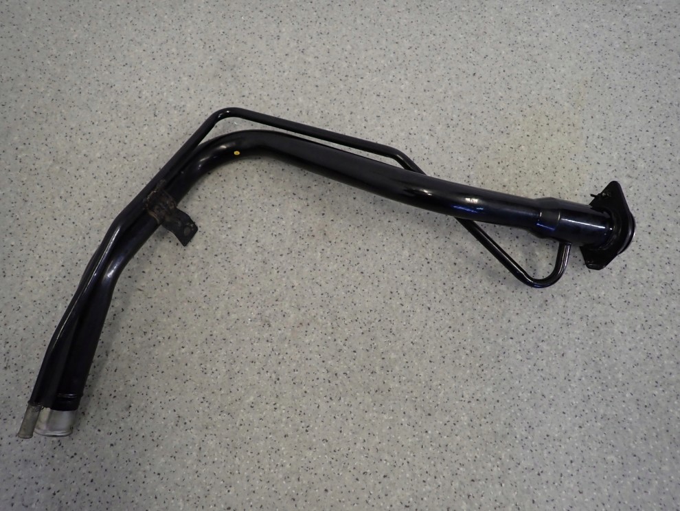 SUZUKI SPLASH 08-14 RURA WLEWU PALIWA DIESEL 6/6