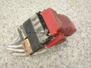 SUZUKI ALTO NISSAN PIXO 1.0 09 - KLEMA PLUSOWA