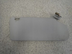 MITSUBISHI ASX 10-16 DASZEK PRZECIWSŁONECZNY LEWY 3/3 MINIATURA